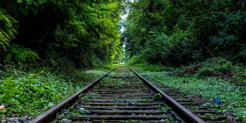 儿童房成长式设计指南：阿杰家教你用可调节家具打造全年龄段家居空间