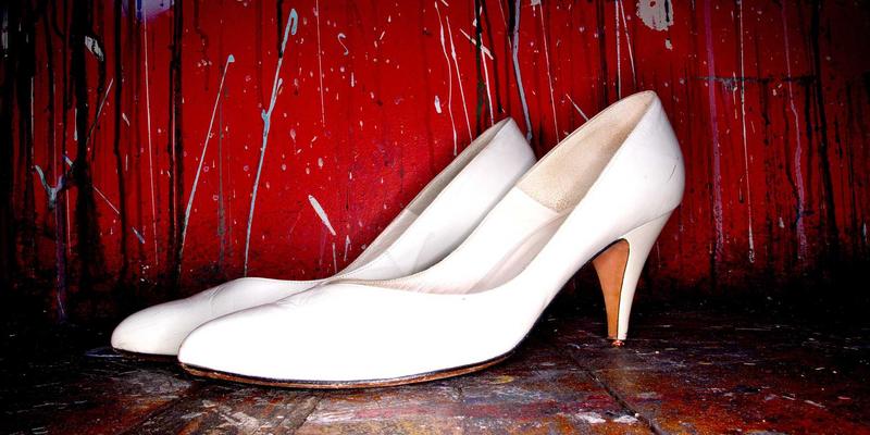 现代家居照明设计指南：从阿杰家看不同功能区的灯光搭配与智能控制