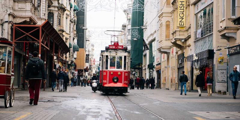 电商平台选购新风系统与艺术涂鸦装饰品：打造会呼吸的绿植家居净化方案